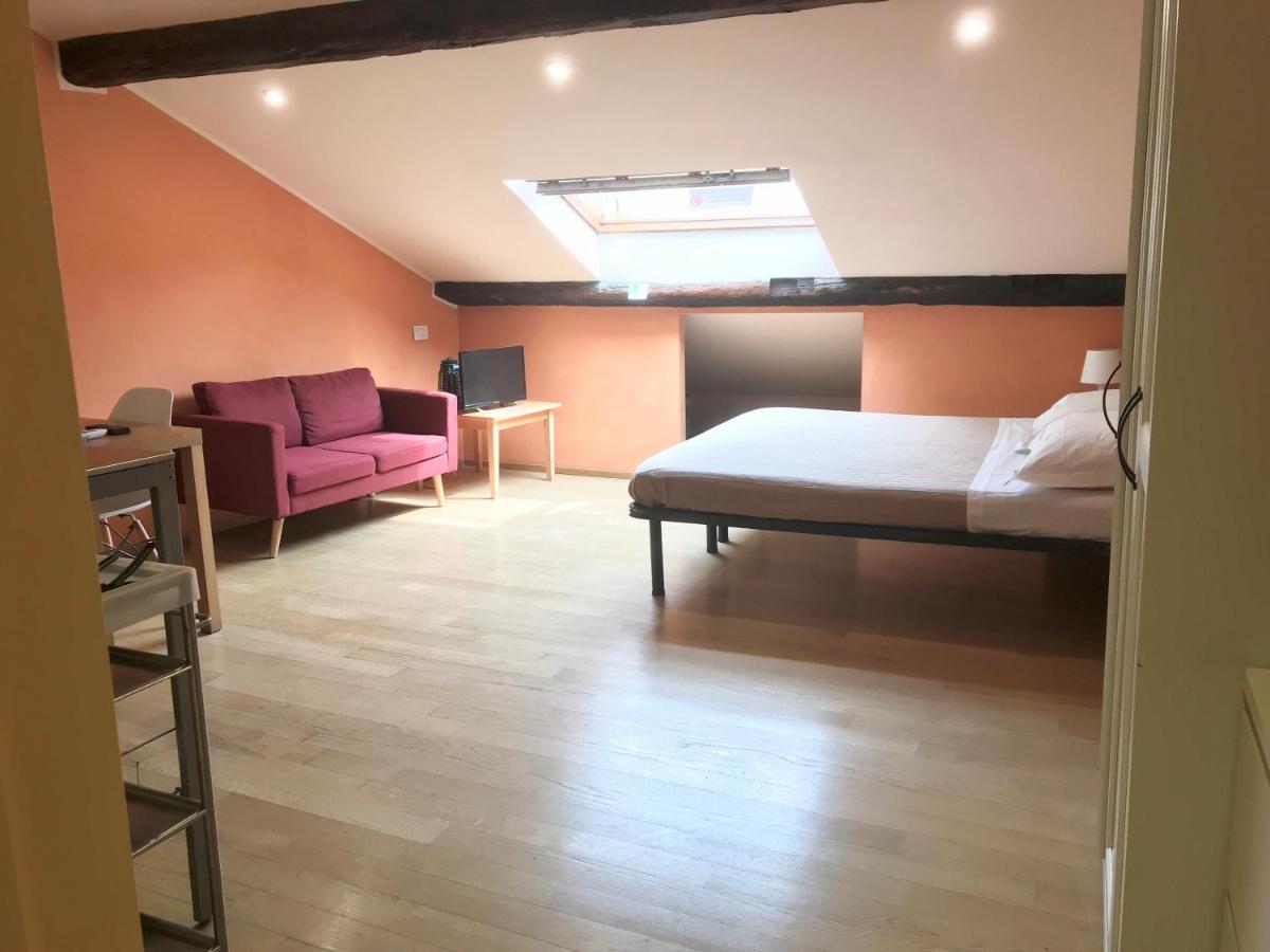 Apartmán Casa Cairoli Milán Pokoj fotografie